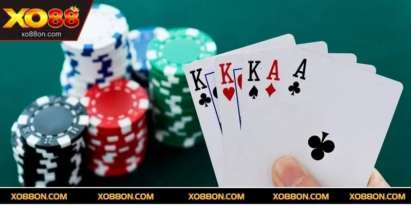 Thuật ngữ quan trọng cần nắm trong bài Phỏm online